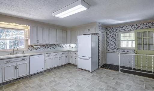 Photo #9 of 3104 Cranehill Drive, Lynchburg, VA 0.4 acres