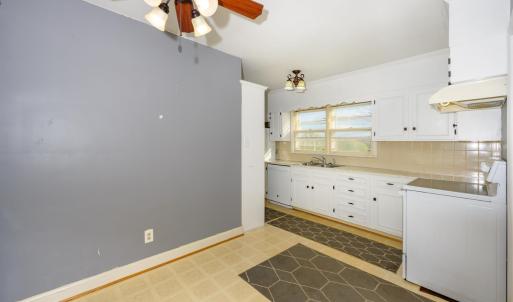 Photo #13 of 1007 Grand View Circle, Lynchburg, VA 0.5 acres