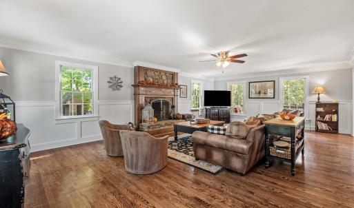 Photo #12 of 207 Fox Runn Dr, Lynchburg, VA 2.3 acres