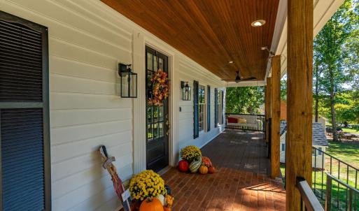 Photo #3 of 207 Fox Runn Dr, Lynchburg, VA 2.3 acres