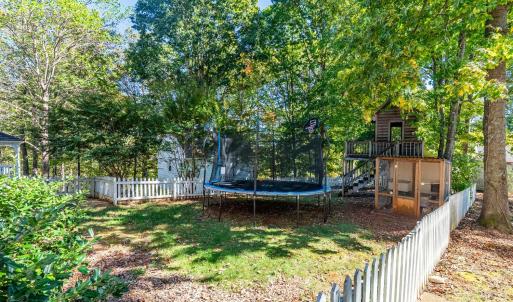 Photo #61 of 207 Fox Runn Dr, Lynchburg, VA 2.3 acres