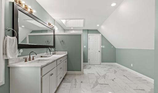 Photo #45 of 207 Fox Runn Dr, Lynchburg, VA 2.3 acres