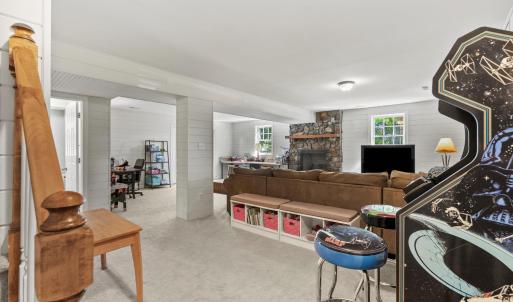 Photo #48 of 207 Fox Runn Dr, Lynchburg, VA 2.3 acres