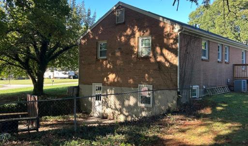 2nd entrance off Hillcrest Circle to lower level.