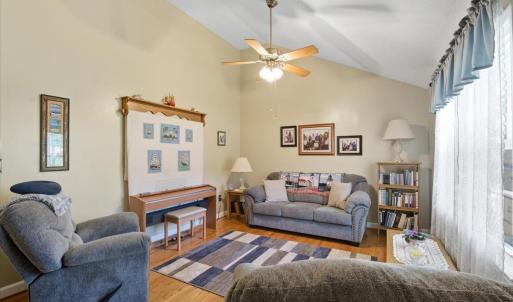 Photo #6 of 2121 Sunburst Road, Evington, VA 0.9 acres