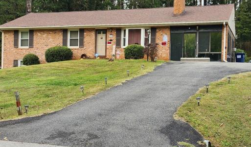 Photo #2 of 155 Wellington Drive, Lynchburg, VA 0.5 acres
