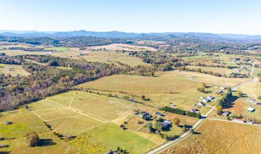 Photo #85 of 2631 Meadors Spur Road, Moneta, VA 22.8 acres