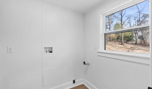 Photo #10 of 509 Pleasure Point Drive, Goodview, VA 0.9 acres