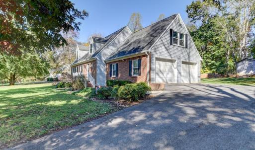 Photo #2 of 1405 Pine Bluff Drive, Lynchburg, VA 0.6 acres