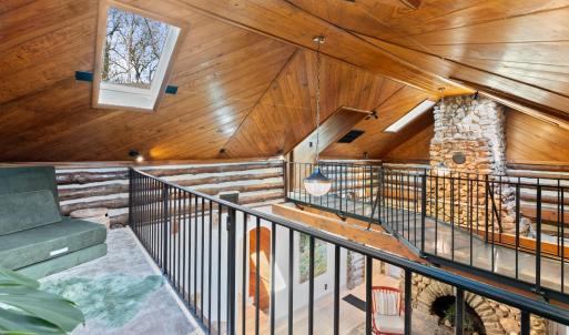 Upper Balcony  Sitting Area overlooking Fireplace