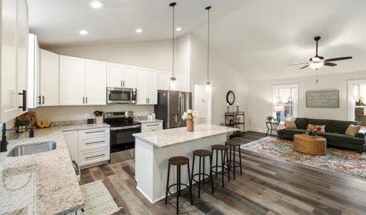 Photo #8 of 1025 Lindsay Rd, Forest, VA 0.4 acres