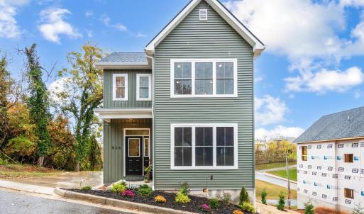 Photo #2 of 526 Essex Street, Lynchburg, VA 0.1 acres