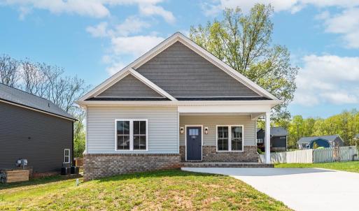 Photo #1 of 456 North Avenue, Appomattox, VA 0.1 acres