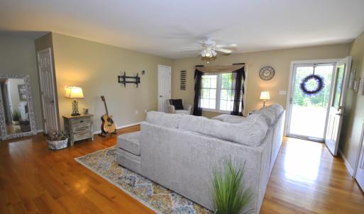 Photo #4 of 1453 Hummingbird Lane, Spout Spring, VA 1.0 acres