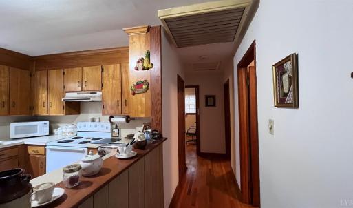 Photo #13 of 1091 Acorn, Nathalie, VA 26.4 acres