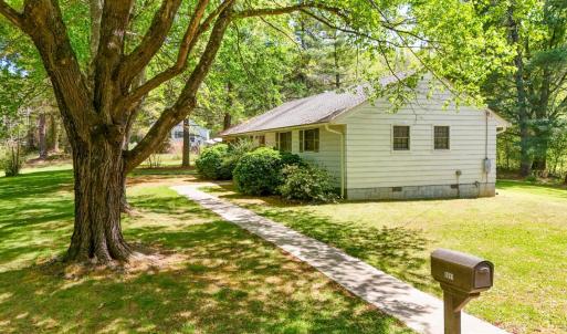 Photo #36 of 1091 Acorn Road, Nathalie, VA 20.4 acres