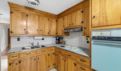 Photo #9 of 1760 Wickcliffe Road, Brookneal, VA 0.5 acres