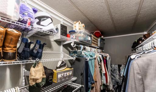 Photo #18 of 301 Log Cabin Road, Appomattox, VA 1.0 acres