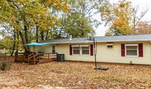 Photo #35 of 301 Log Cabin Road, Appomattox, VA 1.0 acres