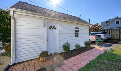 Photo #53 of 1002 Broad Street, Altavista, VA 0.3 acres