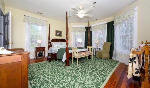 Photo #35 of 1002 Broad Street, Altavista, VA 0.3 acres