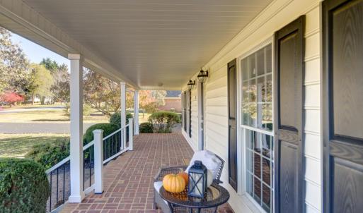 Photo #3 of 193 Fernridge Court, Madison Heights, VA 0.7 acres