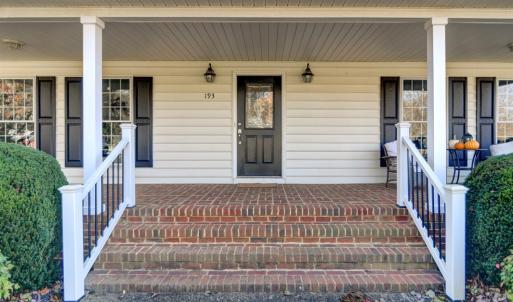 Photo #2 of 193 Fernridge Court, Madison Heights, VA 0.7 acres