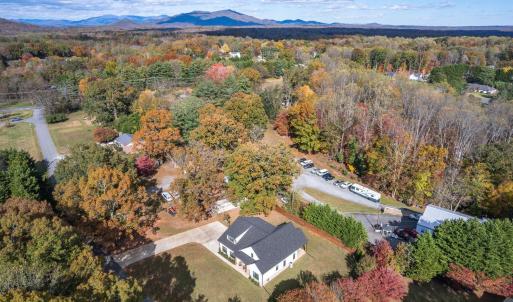 Photo #6 of 200 Overstreet Lane, Lynchburg, VA 0.7 acres