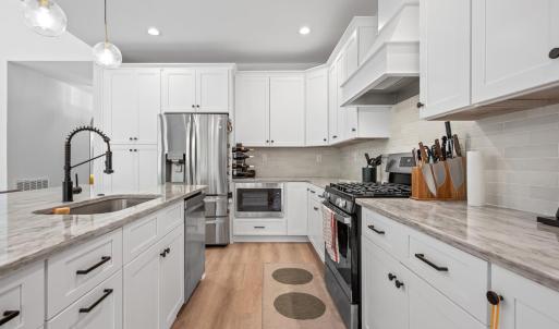 Photo #23 of 200 Overstreet Lane, Lynchburg, VA 0.7 acres