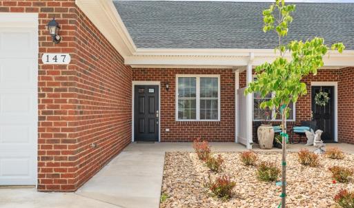 Photo #3 of 182 Villa Oak Circle, Bedford, VA 0.1 acres