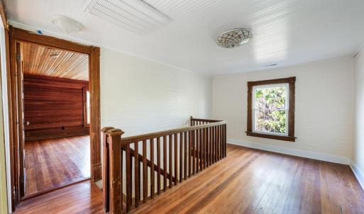 2nd floor foyer