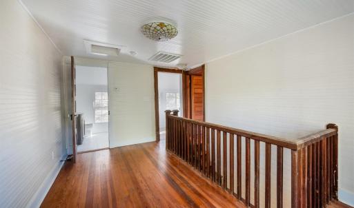 2nd floor foyer