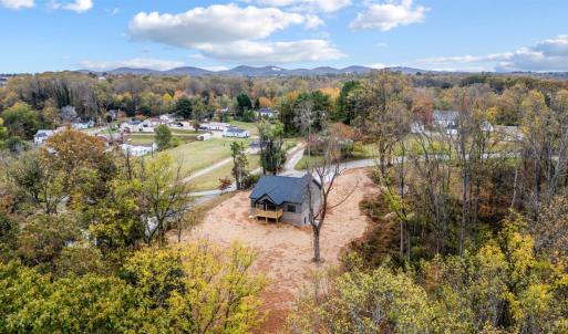 Photo #10 of 1708 Moormans Road, Lynchburg, VA 0.9 acres