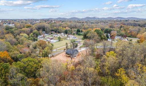 Photo #9 of 1708 Moormans Road, Lynchburg, VA 0.9 acres
