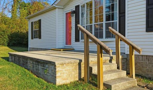 Photo #5 of 108 Weaver Dr, Elliston, VA 0.5 acres