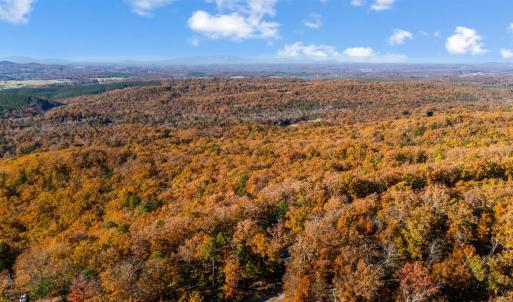 Photo #28 of 819 Cresthill Road, Lynchburg, VA 5.4 acres