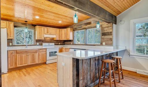 Photo #14 of 1001 Richie Farm Lane, Big Island, VA 10.9 acres