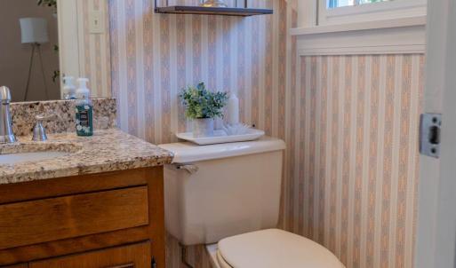 Photo #12 of 608 Lake Vista Drive, Forest, VA 1.0 acres