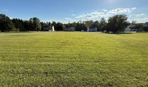 Photo #18 of 1111 Stratford Drive, Bedford, VA 1.4 acres