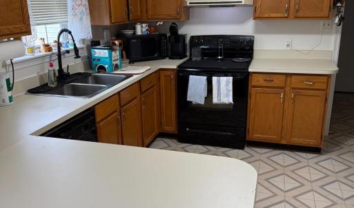 Photo #27 of 1111 Stratford Drive, Bedford, VA 1.4 acres