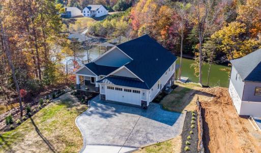 Photo #1 of 172 Lakewatch Circle, Moneta, VA 0.7 acres