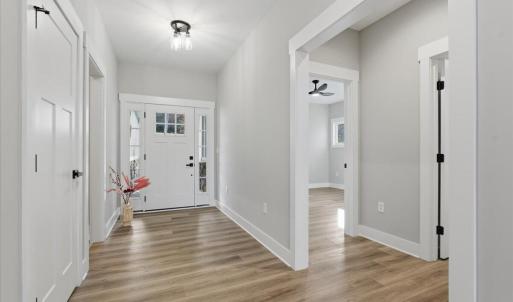 Photo #10 of 172 Lakewatch Circle, Moneta, VA 0.7 acres