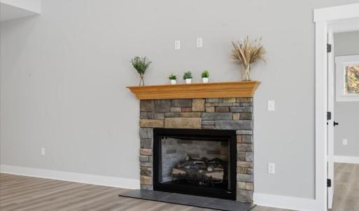 Photo #17 of 172 Lakewatch Circle, Moneta, VA 0.7 acres