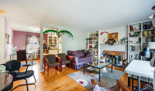 Photo #3 of 423 Woodland Cir, Lynchburg, VA 0.5 acres