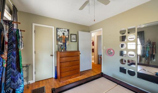 Photo #14 of 423 Woodland Cir, Lynchburg, VA 0.5 acres