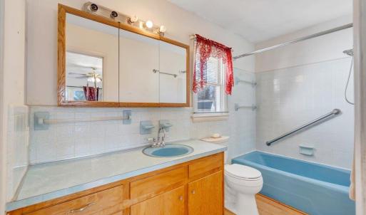 Photo #18 of 111 Wayne Drive, Lynchburg, VA 0.4 acres