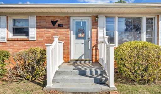 Photo #2 of 111 Wayne Drive, Lynchburg, VA 0.4 acres