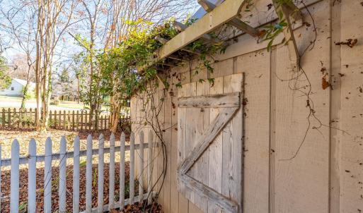 Photo #33 of 2120 Timberlake Drive, Lynchburg, VA 0.4 acres