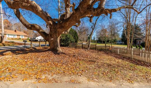 Photo #34 of 2120 Timberlake Drive, Lynchburg, VA 0.4 acres