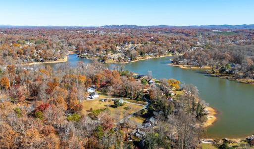 Photo #38 of 2120 Timberlake Drive, Lynchburg, VA 0.4 acres